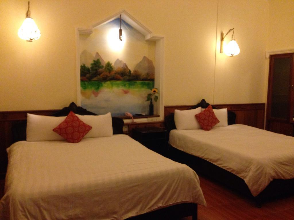 Hue Home Hotel Extérieur photo