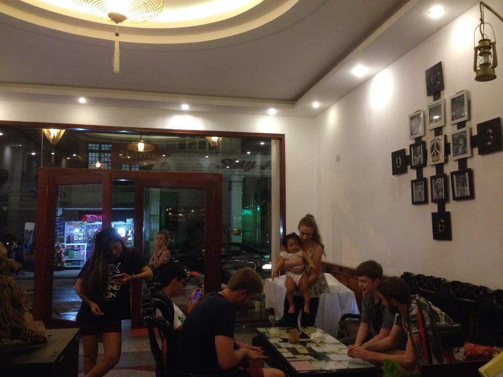 Hue Home Hotel Extérieur photo
